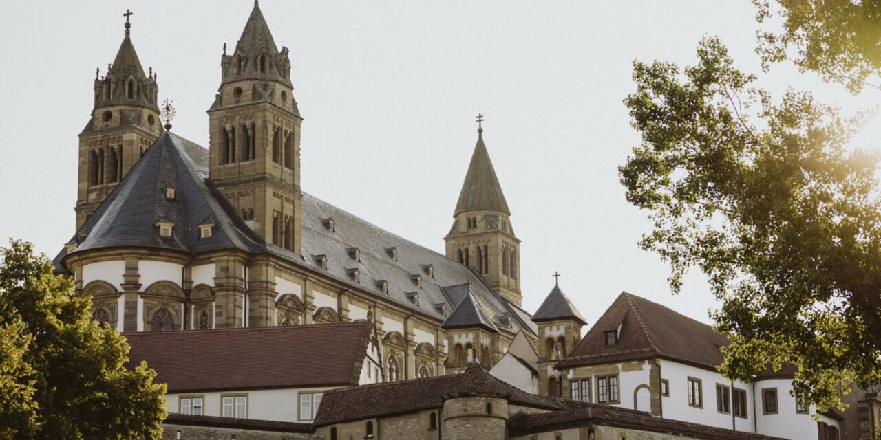 Schwäbisch Hall: Großcomburg mit Stiftskirche St. Nikolaus