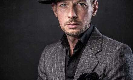 Konzert im Metropol Theater Bremen: Denis Fischer – Cat People - Archiviert