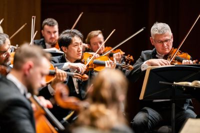 Das Sinfonieorchester Liechtenstein: SINFONIEKONZERT mit Dawid Runtz & Alexander Gadjiev - Archiviert