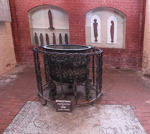 Die Nikolaikirche in Wismar - Archiviert