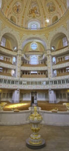 Kirchraumblick vom Altarraum © Stiftung Frauenkirche Dresden