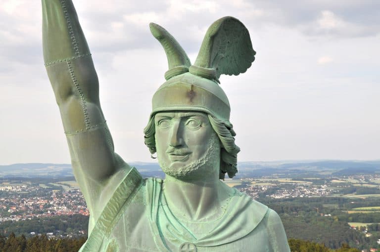 Das Hermannsdenkmal in Lippe: Das Wahrzeichen der Region
