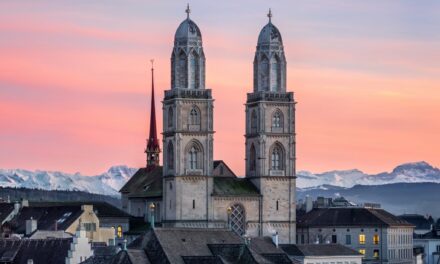 Grossmünster – Das Wahrzeichen von Zürich