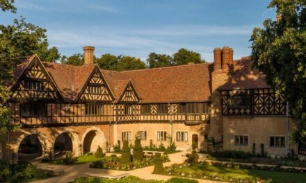 SCHLOSS CECILIENHOF, POTSDAM: HISTORISCHE STÄTTE DER POTSDAMER KONFERENZ