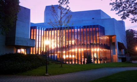 Das Theater St. Gallen 2021/2022 - Archiviert