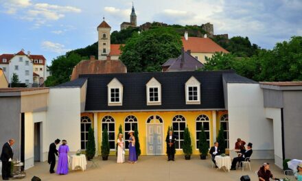 Burgspiele Güssing 2022: Dracula | Aladin und die Wunderlampe - Archiviert