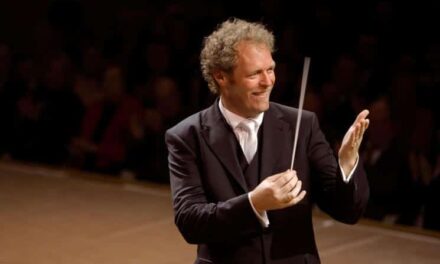 Laeiszhalle Hamburg: Johann Strauß Gala mit Ballett - Archiviert