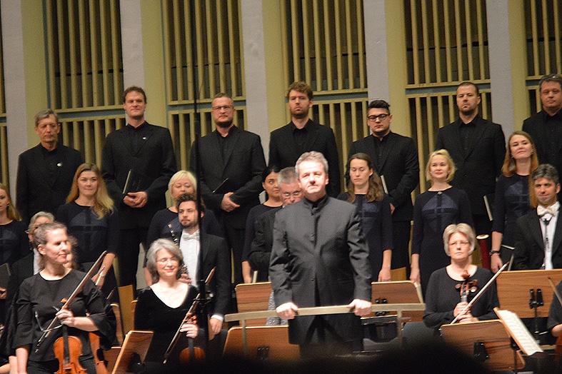 Rudolf-Oetker-Halle Bielefeld: 9. Symphoniekonzert von Mahler - Archiviert