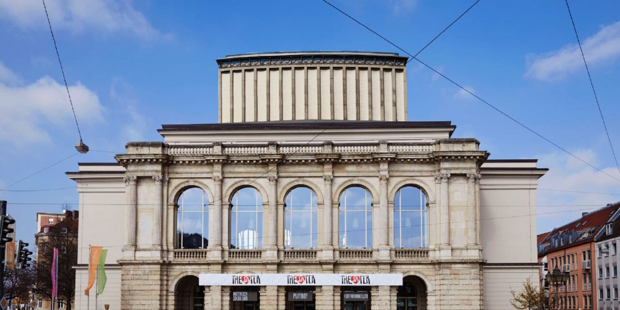 Staatstheater Augsburg: Wunderheiler und Wahrsager - Archiviert