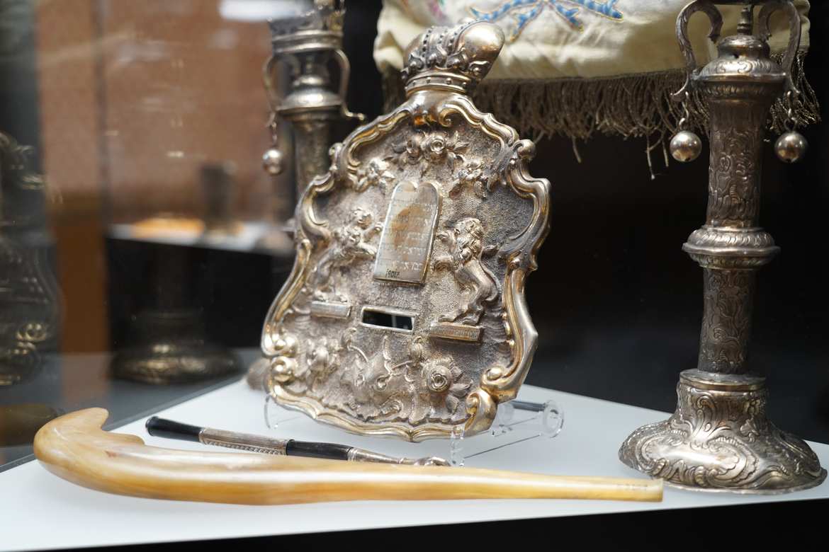 Ausstellungsraum „Spurensuche. Fragmente jüdischen Lebens im Burgenland”. © Patrick Fassl