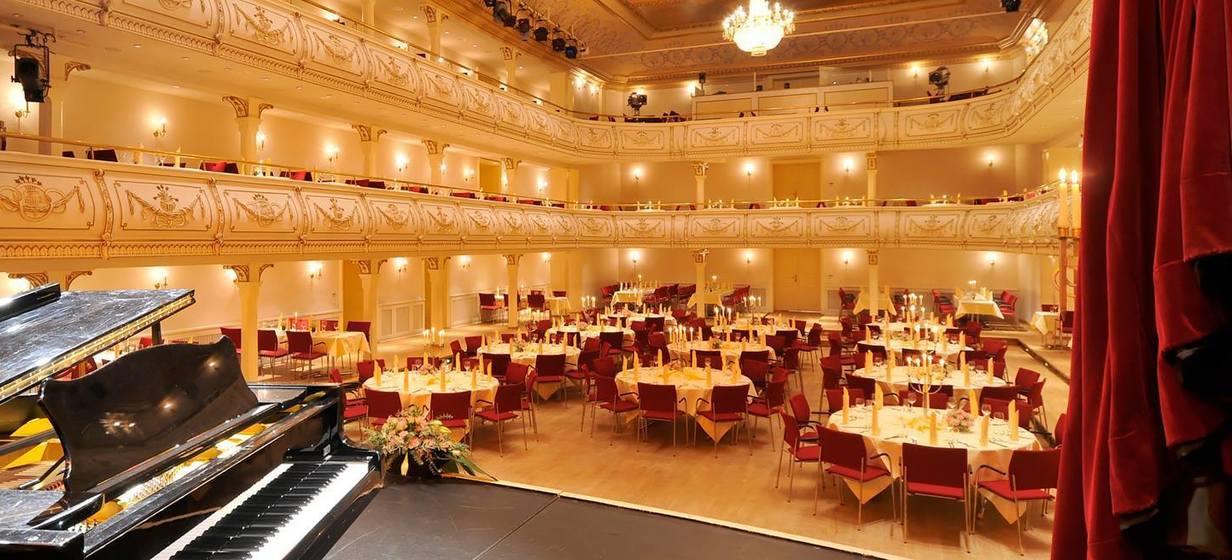 Kaisersaal Erfurt: Die große Johann Strauß Revue - Archiviert