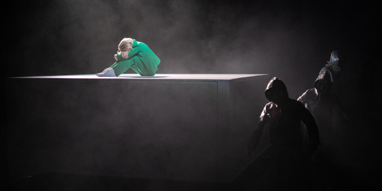 Bühne am Park Gera: Alles muss Glänzen - Archiviert