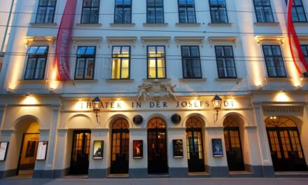 Theater in der Josefstadt: Gott - Archiviert