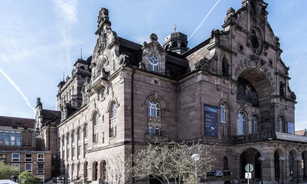 Staatstheater Nürnberg: Where I end and you begin