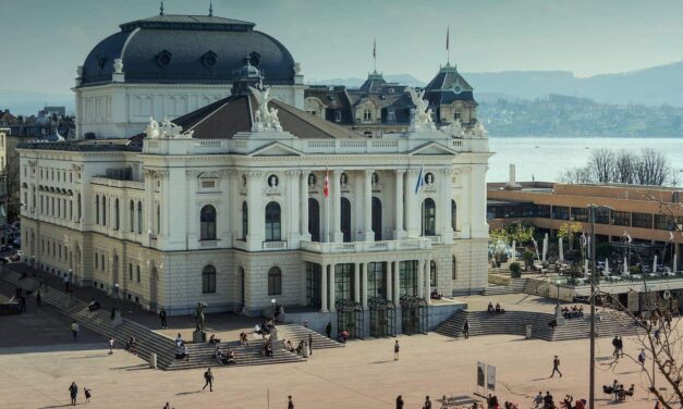 Opernhaus Zürich: The Cellist. Ballett von Cathy Marston