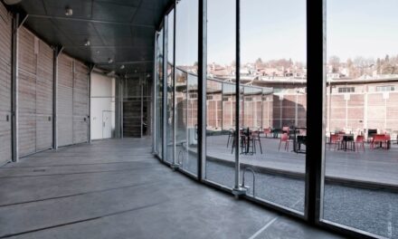 Theater St. Gallen: Die Entfremdeten - Archiviert