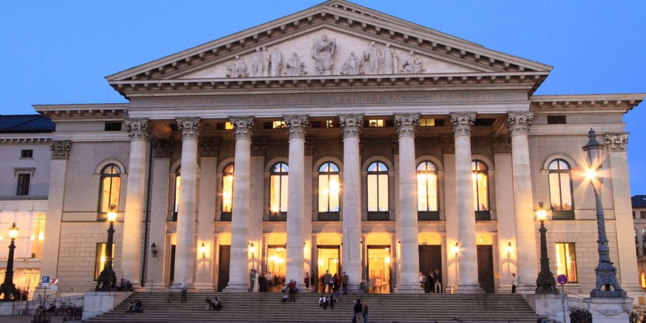 Bayerische Staatsoper München: Hamlet - Archiviert