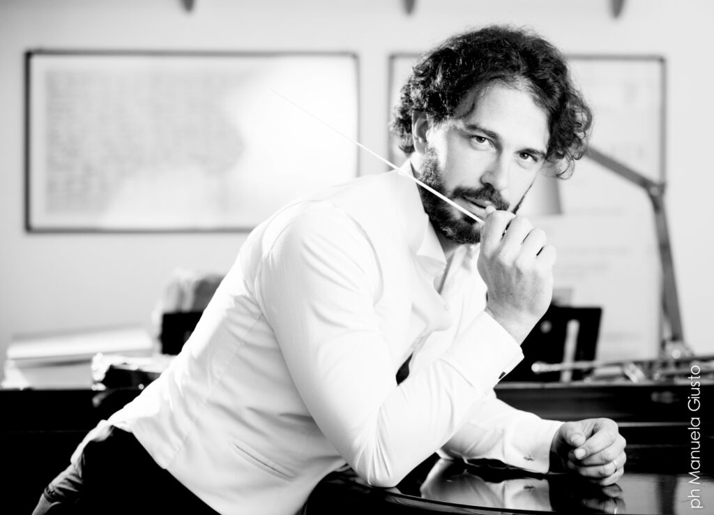 Francesco Lanzillotta (musikalische Leitung Don Pasquale) © Festspiele Erl