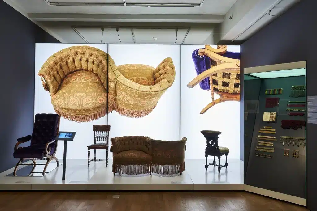 Raumansicht zur Ausstellung "BESESSEN" © Grassi Museum für angewandte Kunst Leipzig