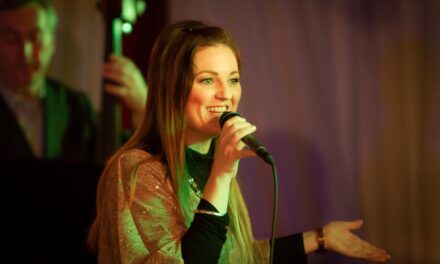 Festsaal im Kloster Fürstenzell: Swinging Christmas - Archiviert