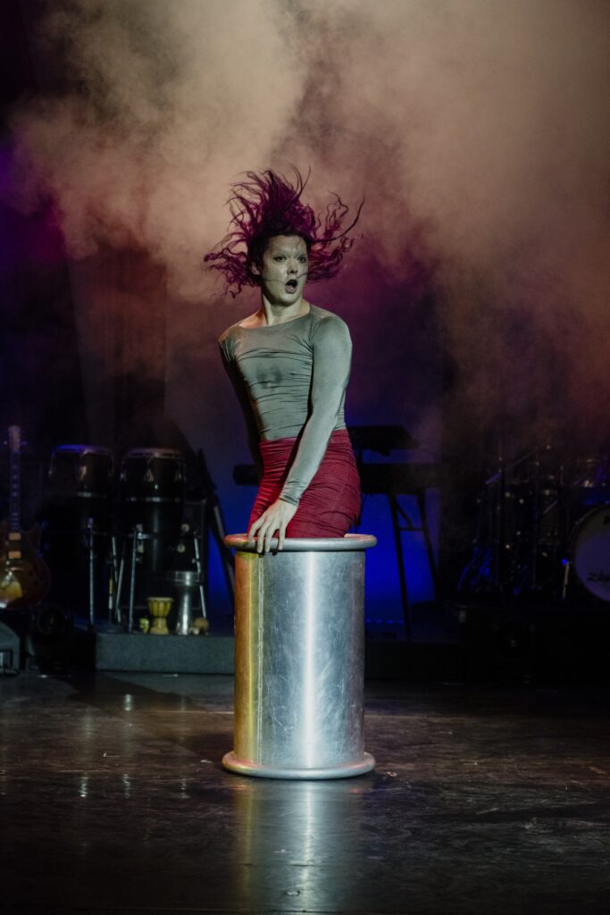 WOODSTOCK VARIETY SHOW © Gordon Schirmer