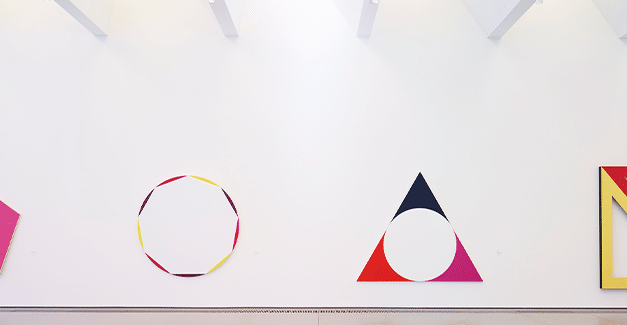 Kunsthalle weishaupt: Reine Formsache. Konstruktiv-konkrete Kunst aus der Sammlung