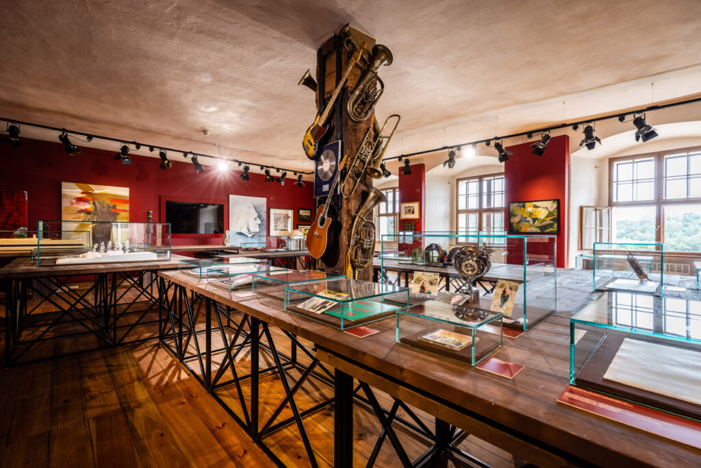 Jubiläumsausstellung Friedensburg Schlaining, Raum Mehr als 100 Jahre © KBB - Elisabeth Wagner