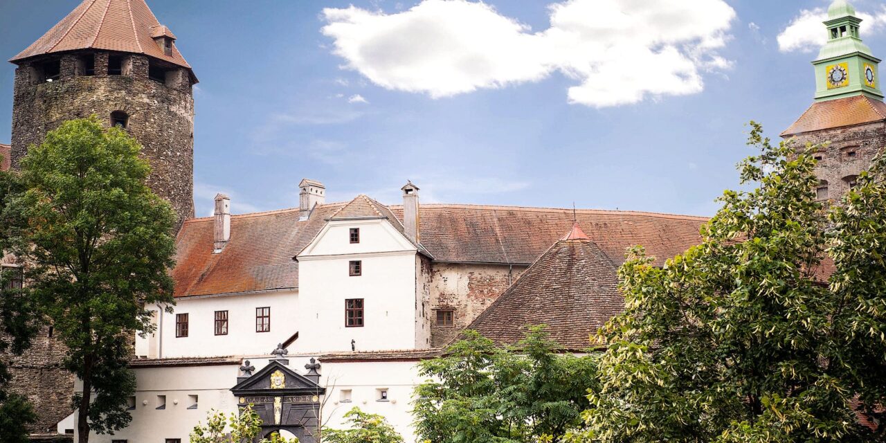 Friedensburg Schlaining: Wir sind 100. Burgenland schreibt Geschichte - Archiviert