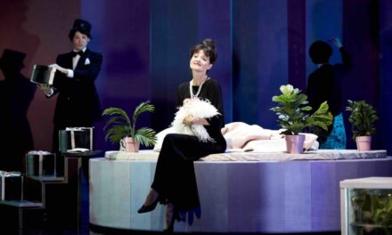 Semperoper Dresden: Powder Her Face - Archiviert