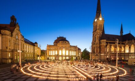 Theater Chemnitz: Der Tenor der Herzogin - Archiviert