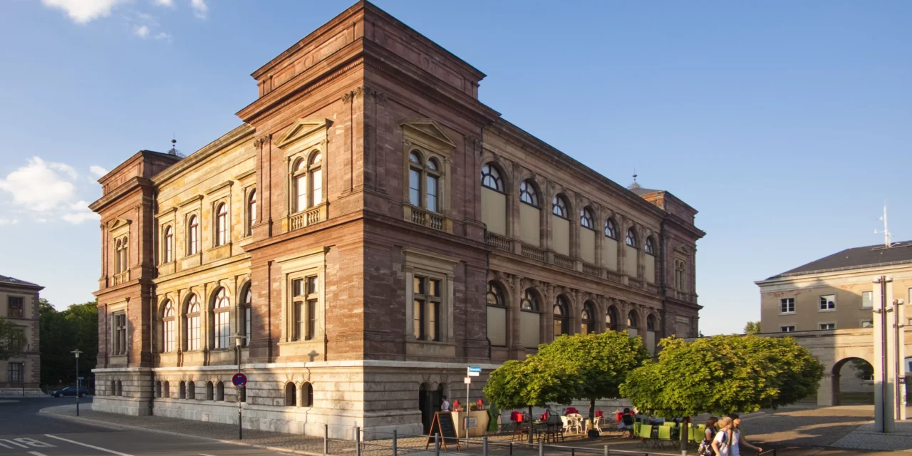 Museum Neues Weimar: „Nietzsche privat – eine unmögliche Ausstellung“ und „Being Nietzsche“ - Archiviert