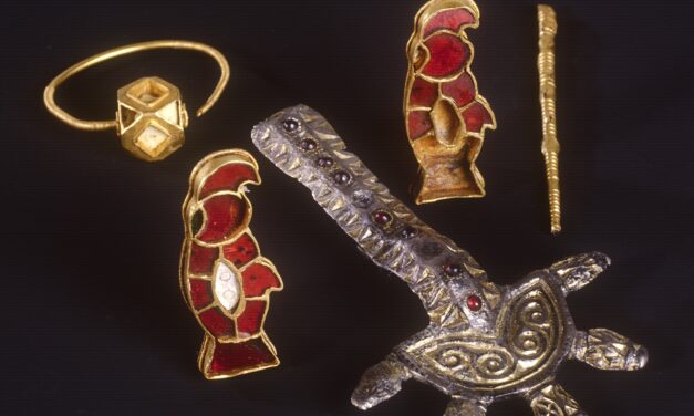 Museum im Wittelsbacher Schloss: Zwischen Baiern und Schwaben. Das Lechtal im frühen Mittelalter