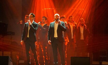 Historische Stadthalle Wuppertal: The 12 Tenors - Archiviert