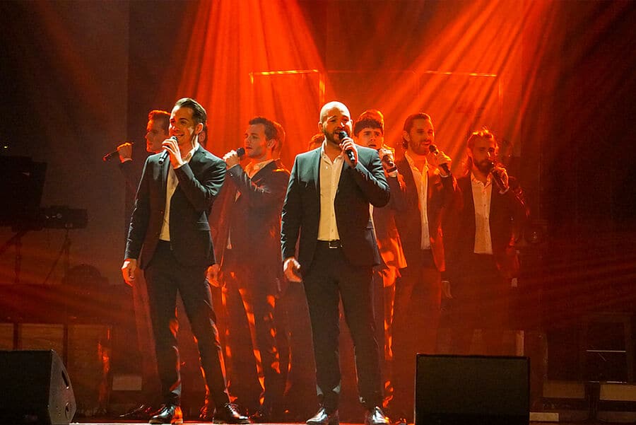 Historische Stadthalle Wuppertal: The 12 Tenors - Archiviert