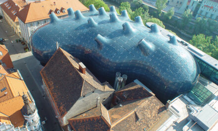 20 Jahre Kunsthaus Graz: The Other & Sol LeWitt’s Wall. Performed. Re-Imagine the Future - Archiviert