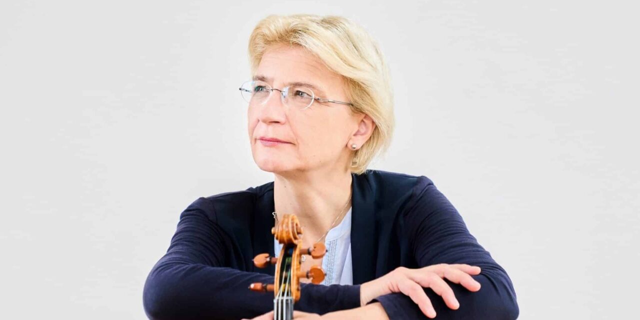 Stadttheater Bremerhaven: 7. Sinfoniekonzert – Play and Conduct - Archiviert