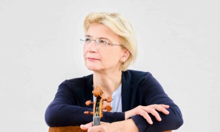 Stadttheater Bremerhaven: 7. Sinfoniekonzert – Play and Conduct - Archiviert