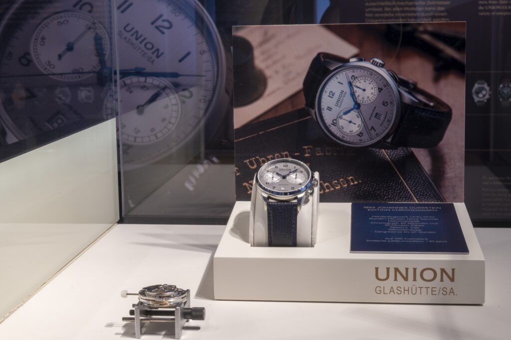 Foyer Ausstellung„ 130 Jahre Union Glashütte” © Deutsches Uhrenmuseum Glashütte