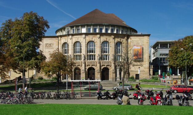 Theater Freiburg: Uraufführung Mutter.Liebe von Susanne Heinrich