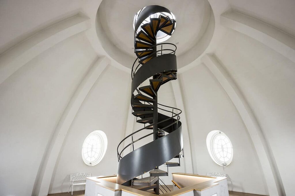 Aufstieg zur Aussichtsplattform © Badisches Landesmuseum, Foto Schoenen