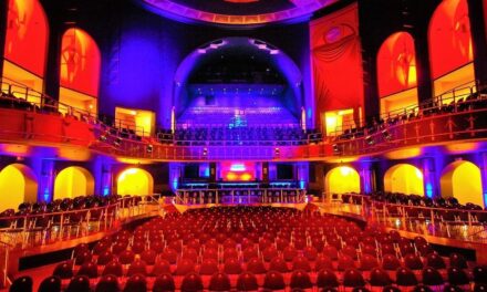 Capitol Theater Offenbach am Main: Cum-Ex Papers - Archiviert