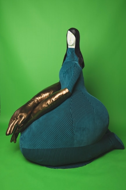 Jakob Lena Knebl, Cordula’s Sister, sculpture, 2023. Courtesy de l’artiste, Galerie Loevenbruck (Paris) & Georg Kargl Fine Arts (Vienne)