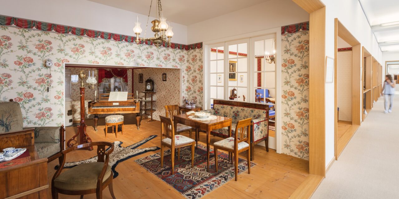 Möbelmuseum Wien: Meisterwerke des Möbeldesigns - Archiviert