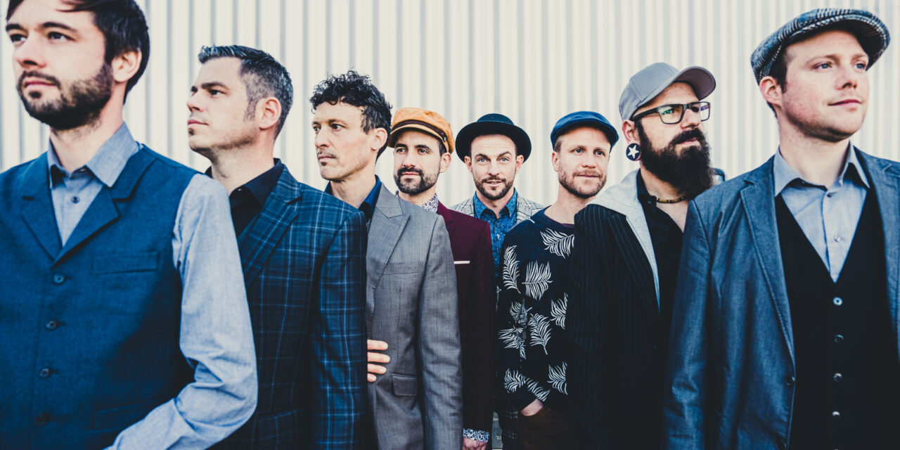 Casino Theater Burgdorf: Troubas Kater – Karma & Kaviar - Archiviert