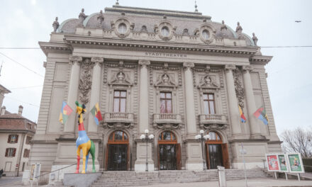 Bühnen Bern: Der Revisor