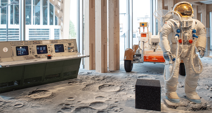 Blick in die Ausstellung des OMEGA Museum © OMEGA Museum