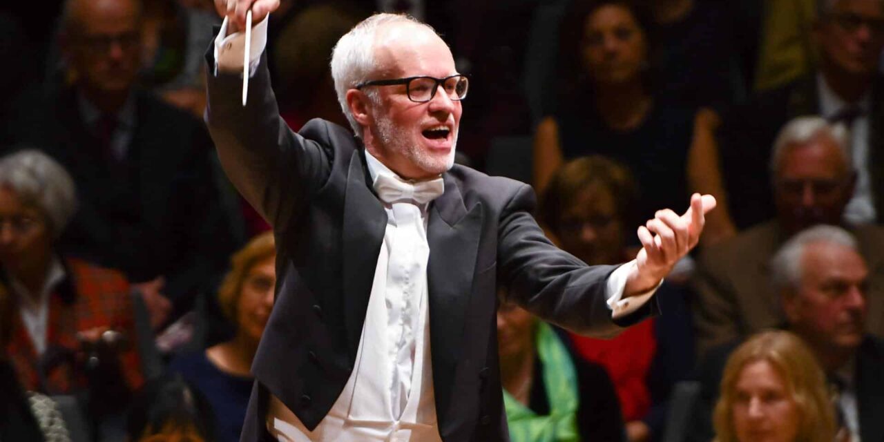 Badisches Staatstheater Karlsruhe: 6. Sinfoniekonzert mit Musik von Smetana - Archiviert