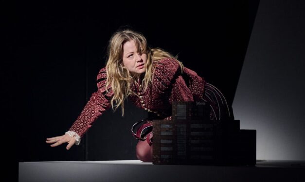 Staatsoper Stuttgart: Dora