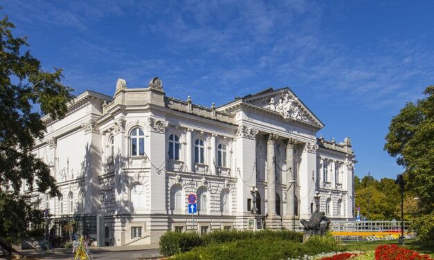 Nationale Kunstgalerie Zachęta in Warschau: Henryk Lula – Keramik. Die Kunst der Materie