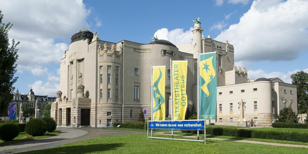 Staatstheater Cottbus: Pension Schöller - Archiviert